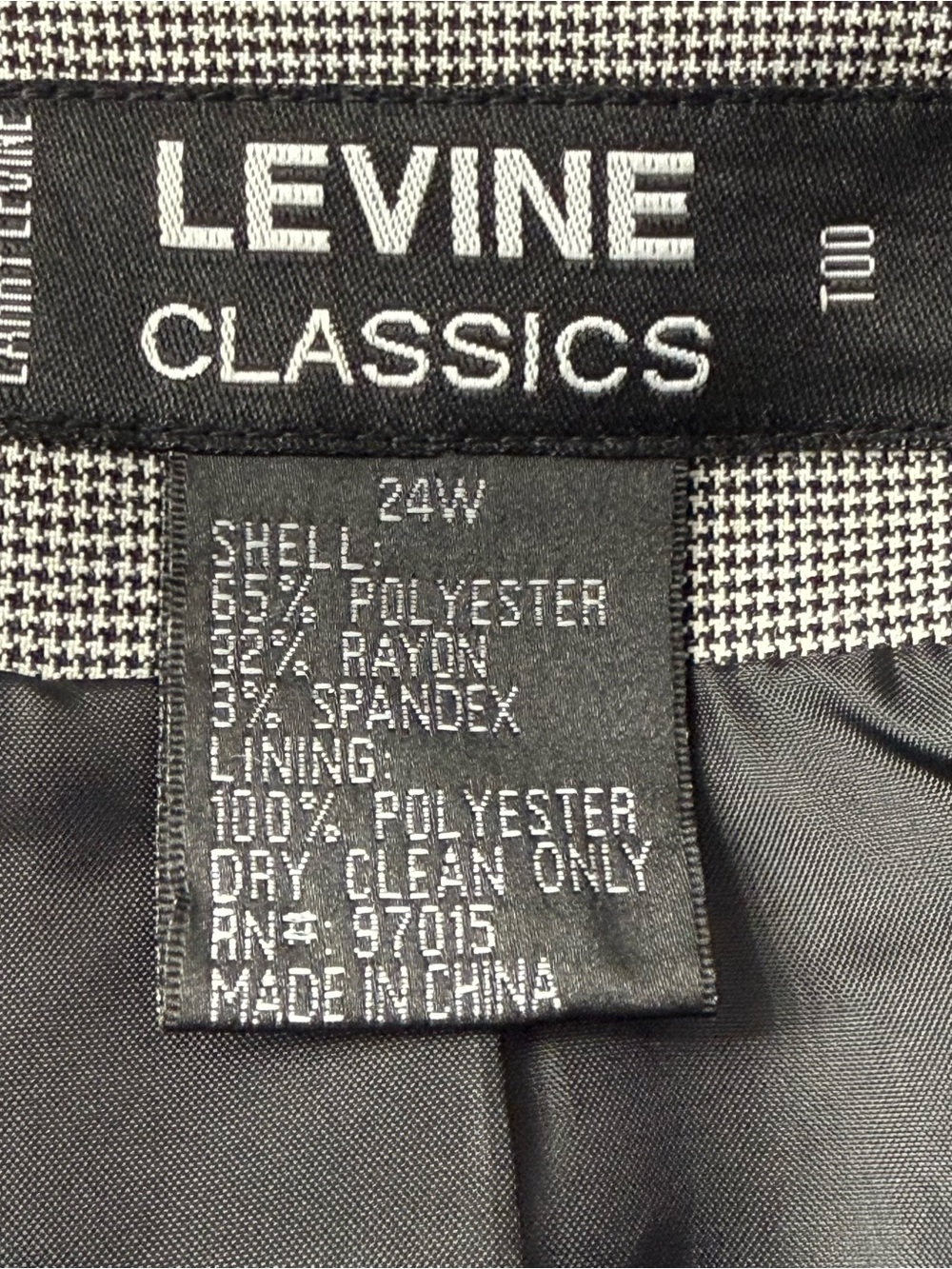 Larry Levine Classics Long Sleeve Single Button Waistband Closure Blazer, Sz 24W - Picture 3 of 9
